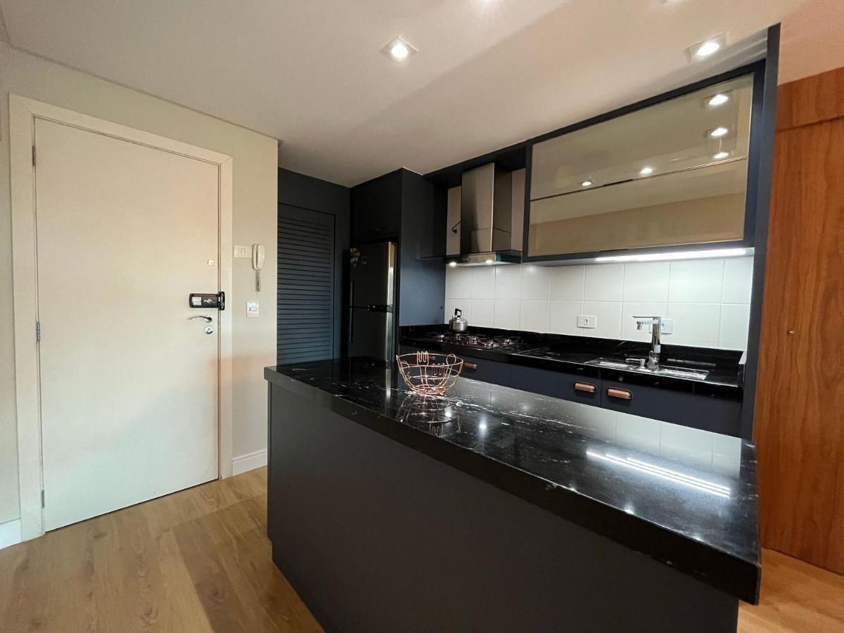 Apartamento Tr1905 - 2 Quartos Sendo 1 Suíte, Vista Incrível Balneário, Piscina, Em Frente à Big Wheel, Garagem Caminhonete *